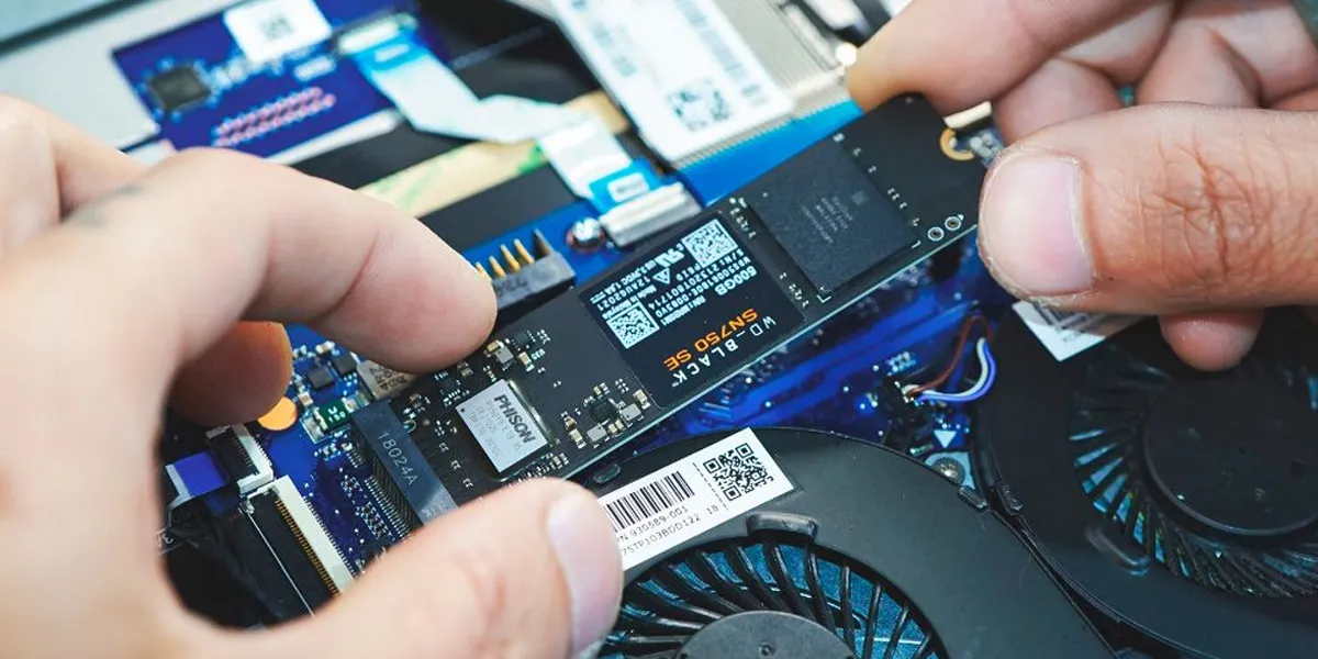 Instalación de una unidad SSD M.2 en un ordenador