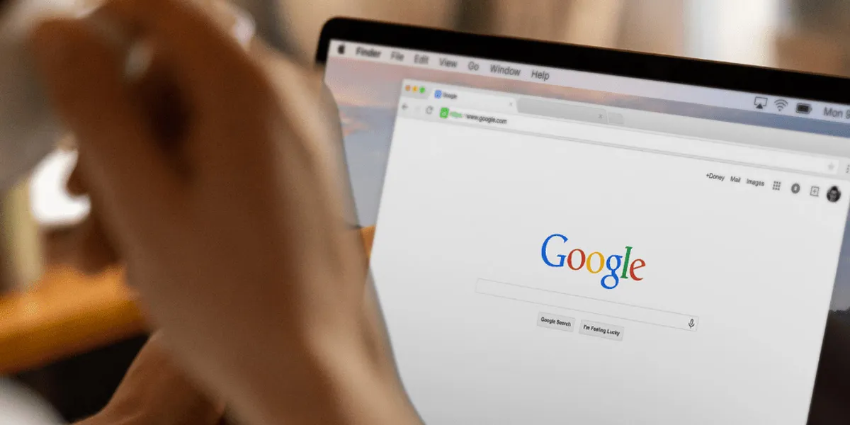 Búsqueda de Google en un portátil