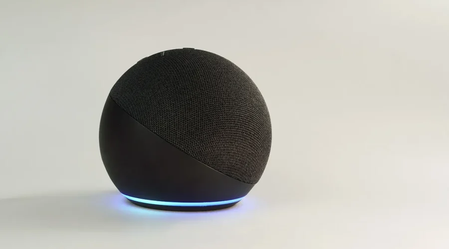Altavoz inteligente con asistente de voz