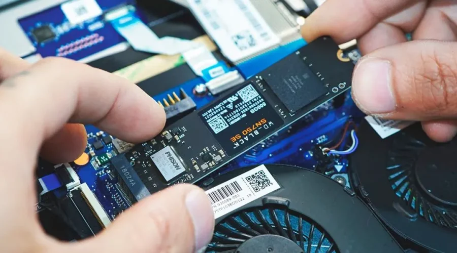 Instalación de una unidad SSD M.2 en un ordenador